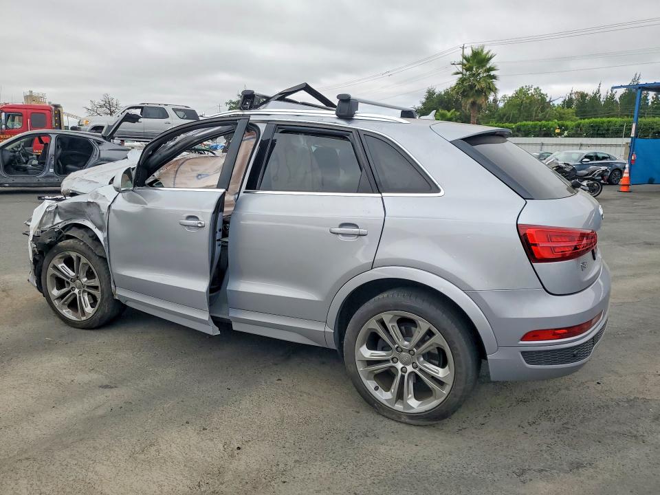 2016 Audi Q3 მანქანა იყიდება აუქციონზე, vin: WA1GFCFS5GR014676, აუქციონის ნომერი: 58497776