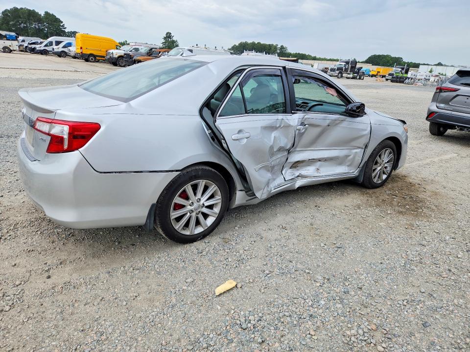 2012 Toyota Camry მანქანა იყიდება აუქციონზე, vin: 4T1BK1FK2CU502762, აუქციონის ნომერი: 57372226