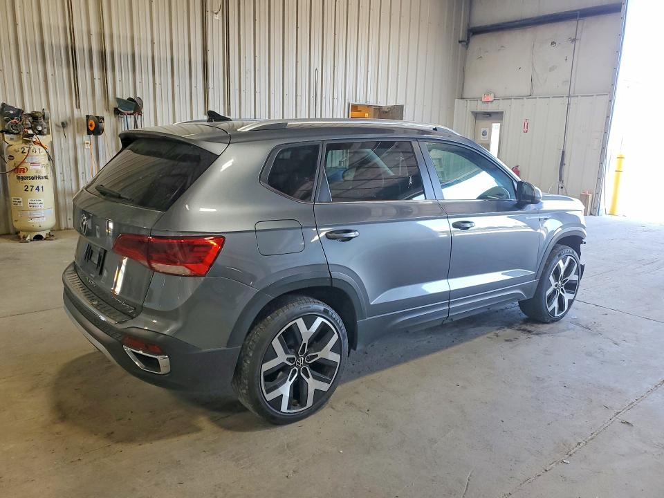 Продажа на аукционе авто 2022 Volkswagen Taos, vin: 3VV2X7B26NM041525, номер лота: 56788246