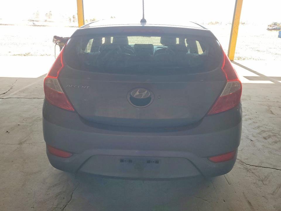 2017 Hyundai Accent მანქანა იყიდება აუქციონზე, vin: KMHCT5AE3HU318030, აუქციონის ნომერი: 58314516