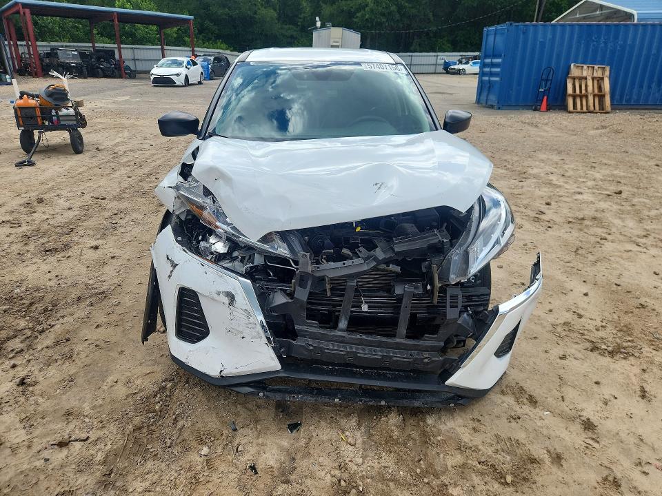 2023 Nissan Kicks მანქანა იყიდება აუქციონზე, vin: 3N1CP5BV6PL560815, აუქციონის ნომერი: 57407156
