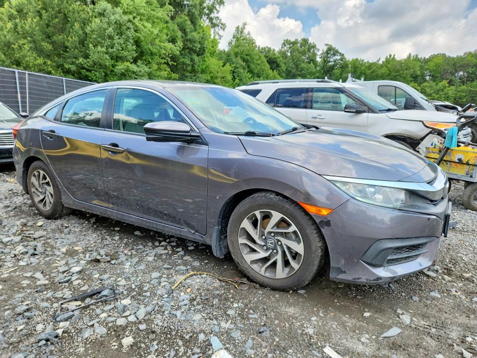 Aukcja sprzedaży 2018 Honda Civic, vin: 2HGFC2F7XJH523381, numer aukcji: 58505516