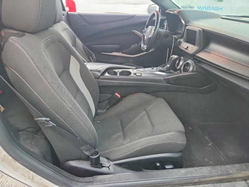 57022136 :رقم المزاد ، 1G1FB3DX9L0118896 vin ، 2020 Chevrolet Camaro مزاد بيع