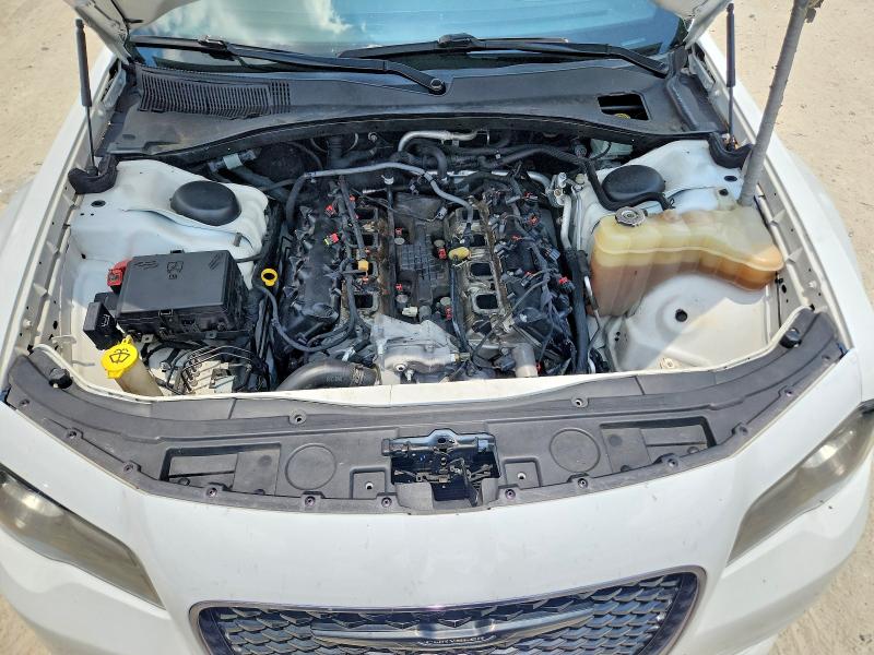 59595446 :رقم المزاد ، 2C3CCABT2HH650185 vin ، 2017 Chrysler 300 مزاد بيع