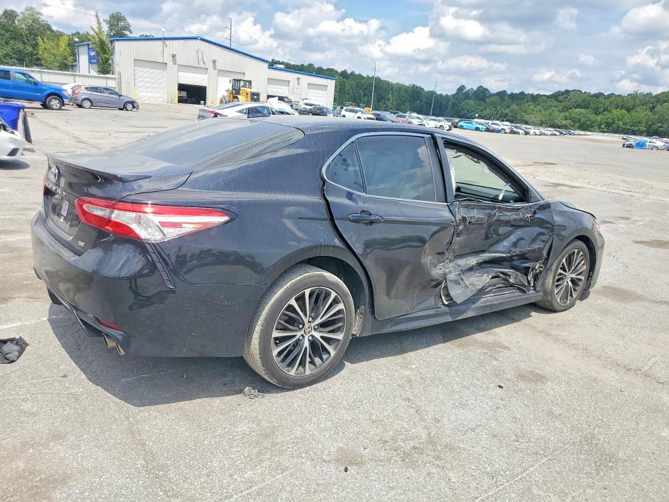 2020 Toyota Camry მანქანა იყიდება აუქციონზე, vin: 4T1G11AK5LU380317, აუქციონის ნომერი: 56254446