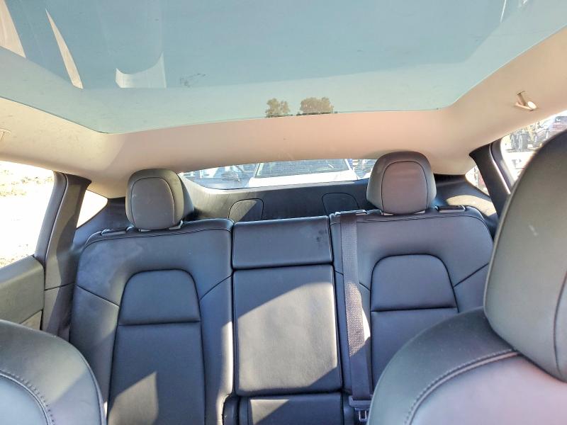 Продажа на аукционе авто 2021 Tesla Model Y, vin: 5YJYGAEE0MF236616, номер лота: 58069786