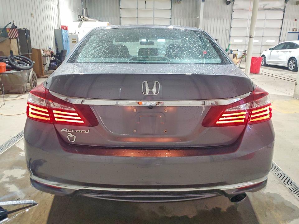 2016 Honda Accord მანქანა იყიდება აუქციონზე, vin: 1HGCR2F32GA190051, აუქციონის ნომერი: 58631726