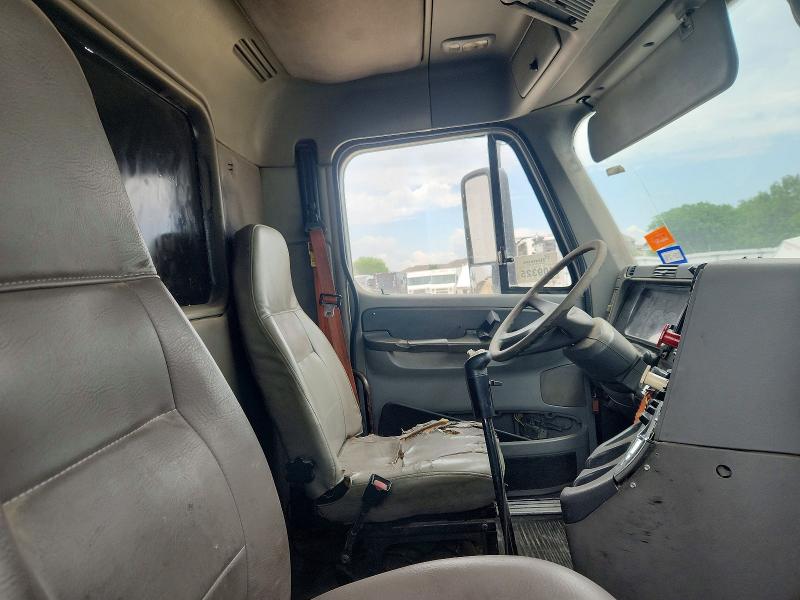 Продажа на аукционе авто 2007 Freightliner Conventional, vin: 1FUJA6CK47LY07298, номер лота: 57522246