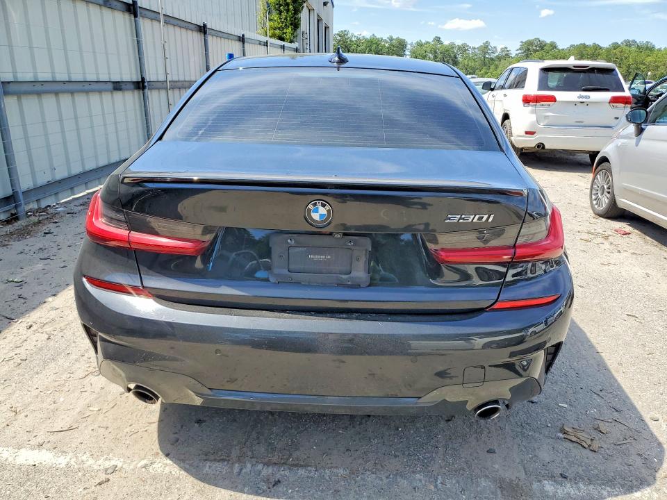 2021 Bmw 330i მანქანა იყიდება აუქციონზე, vin: 3MW5R1J05M8C01563, აუქციონის ნომერი: 56897396