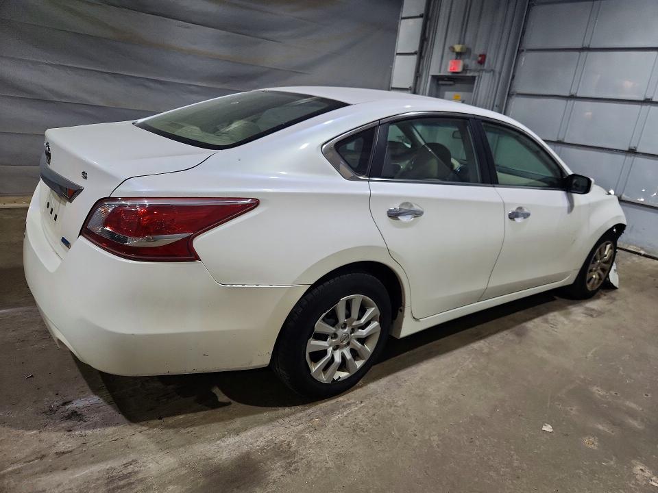 2013 Nissan Altima მანქანა იყიდება აუქციონზე, vin: 1N4AL3AP0DC202579, აუქციონის ნომერი: 56571676
