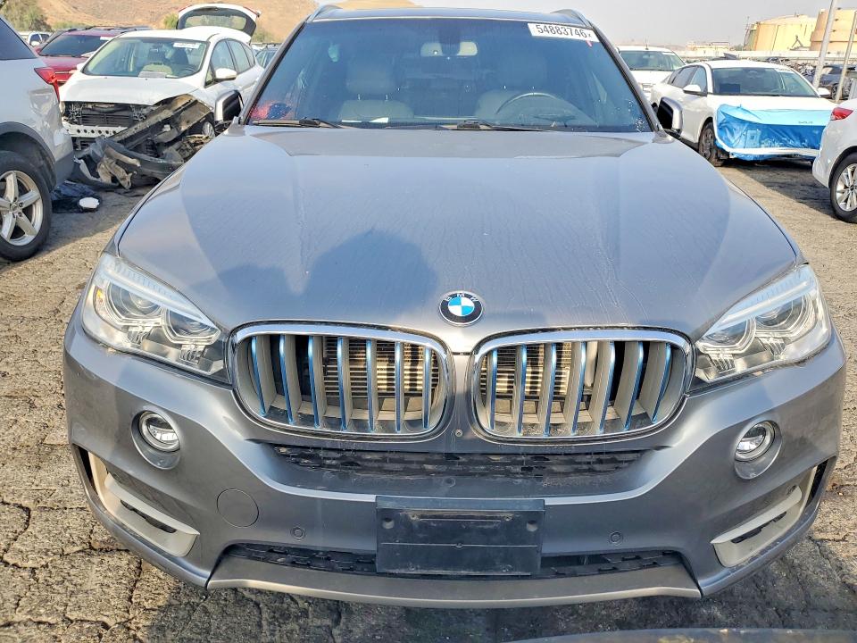 54883746 :رقم المزاد ، 5UXKT0C52J0W04088 vin ، 2018 Bmw X5 مزاد بيع
