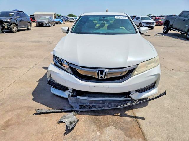 85450005 :رقم المزاد ، 1HGCT1B31GA007577 vin ، 2016 Honda Accord مزاد بيع