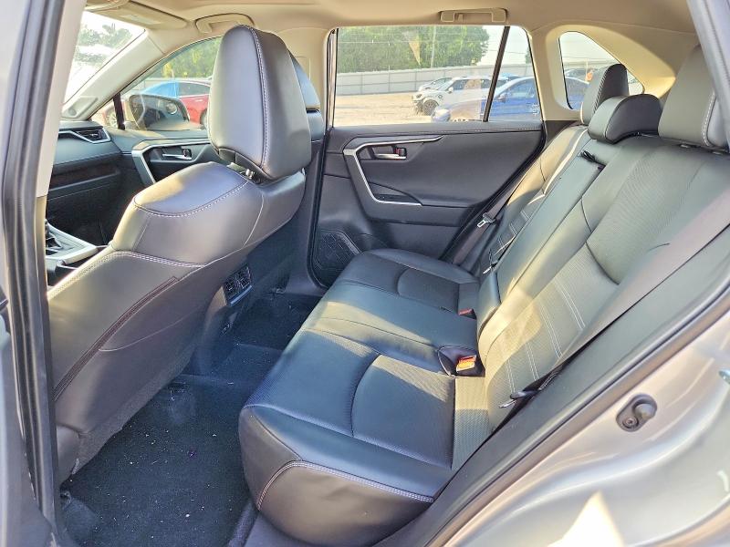 Auction sale of the 2021 Toyota Rav4, vin: JTMY1RFV8MD071632, lot number: 57021666