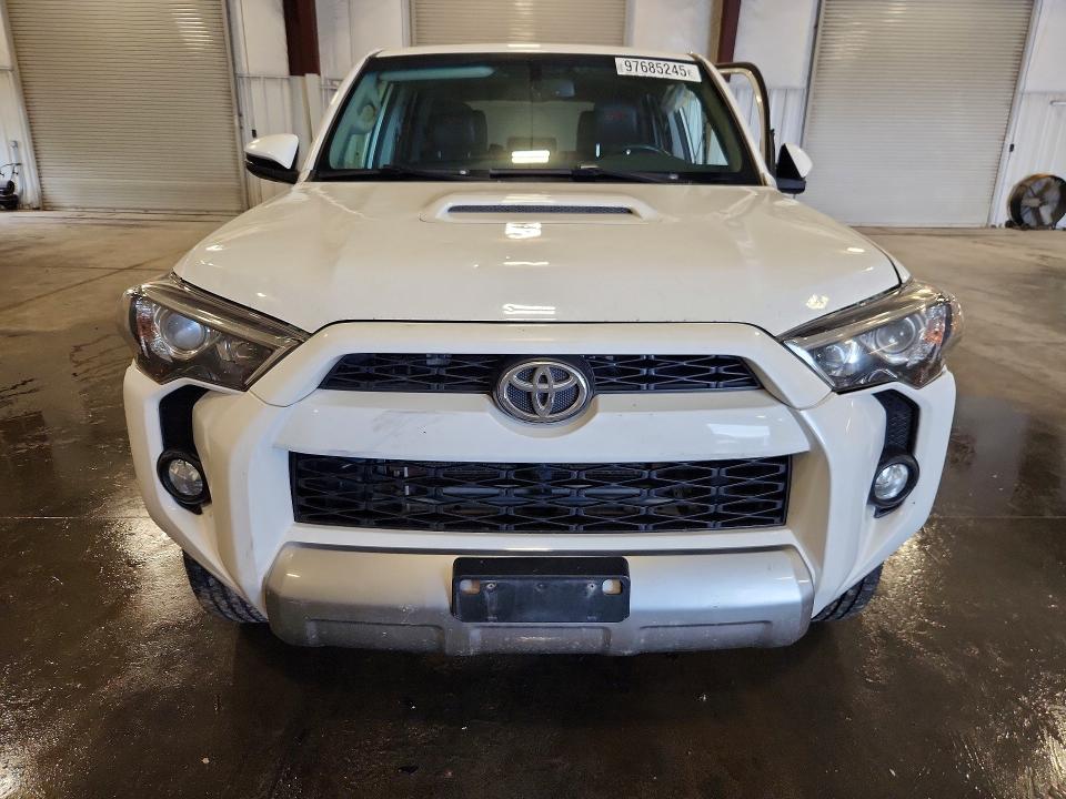 Продажа на аукционе авто 2018 Toyota 4runner, vin: JTEBU5JR8J5591024, номер лота: 97685245