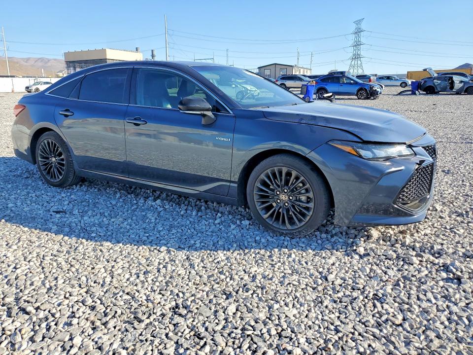 57249516 :رقم المزاد ، 4T1EA1AB0MU010997 vin ، 2021 Toyota Avalon مزاد بيع