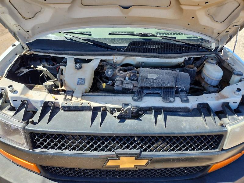 57611106 :رقم المزاد ، 1GAZGNFG4L1275267 vin ، 2020 Chevrolet Express G3500 مزاد بيع