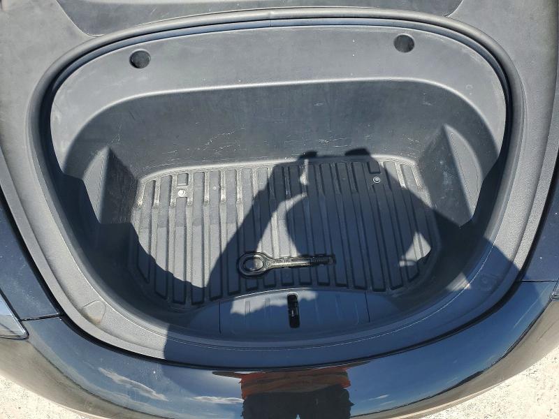 57700406 :رقم المزاد ، 5YJ3E1EA6NF372439 vin ، 2022 Tesla Model 3 مزاد بيع