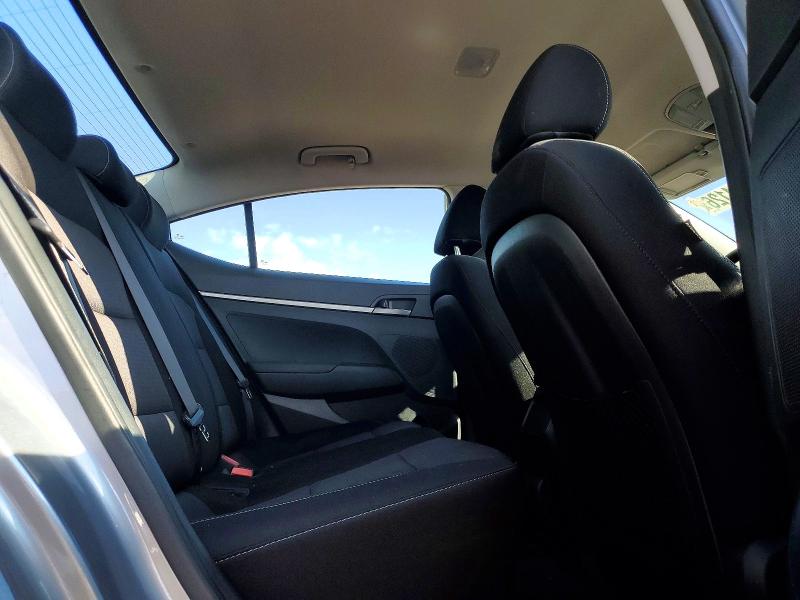 Продаж на аукціоні авто 2017 Hyundai Elantra, vin: 5NPD74LF5HH116216, номер лоту: 57064126