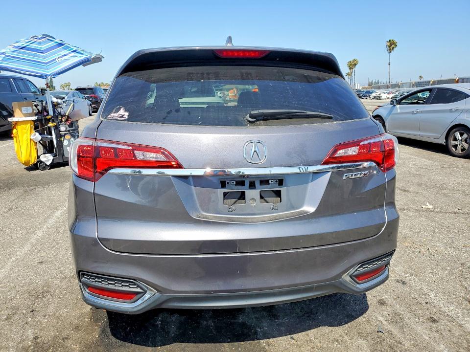 55956046 :رقم المزاد ، 5J8TB3H30HL003905 vin ، 2017 Acura Rdx مزاد بيع