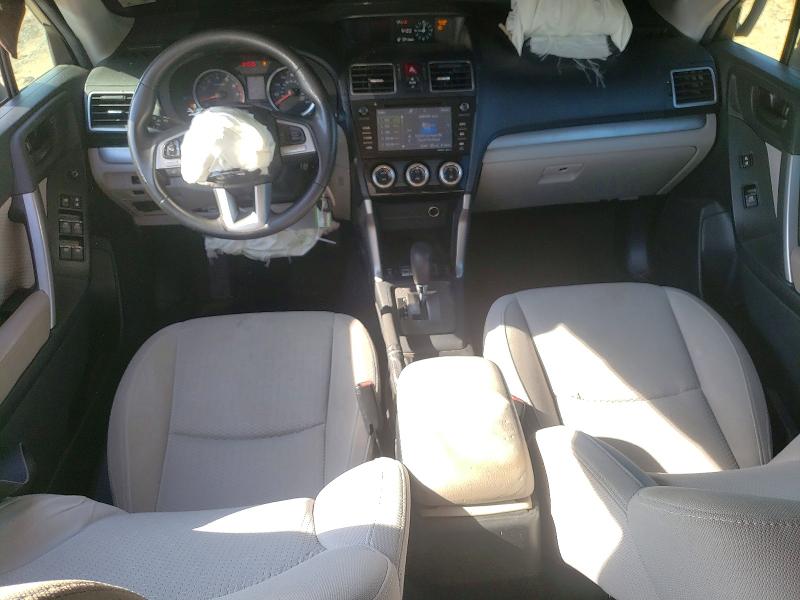 55891286 :رقم المزاد ، JF2SJAECXHH409233 vin ، 2017 Subaru Forester مزاد بيع