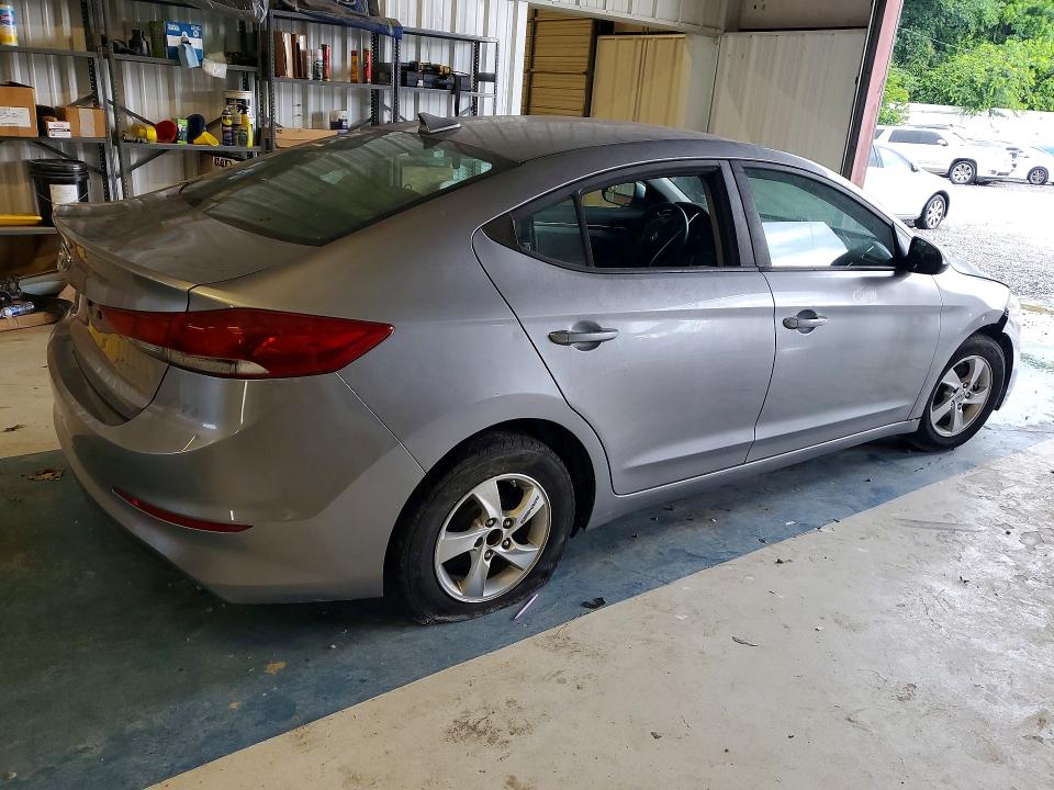 2017 Hyundai Elantra მანქანა იყიდება აუქციონზე, vin: 5NPD84LF8HH084701, აუქციონის ნომერი: 54181786
