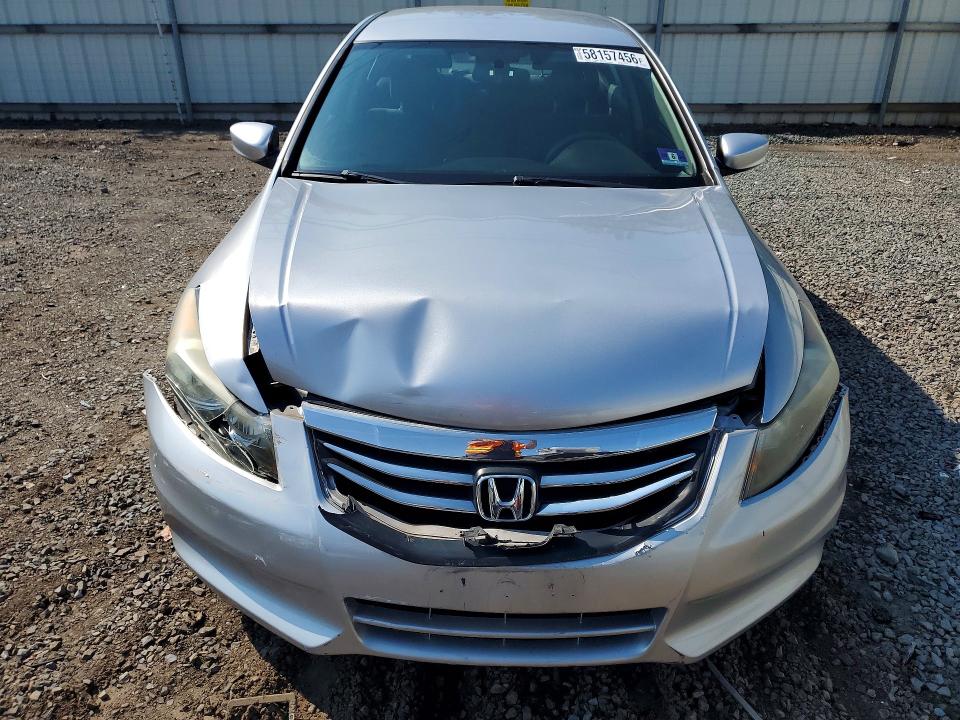 2011 Honda Accord მანქანა იყიდება აუქციონზე, vin: 1HGCP2F33BA037614, აუქციონის ნომერი: 58157456