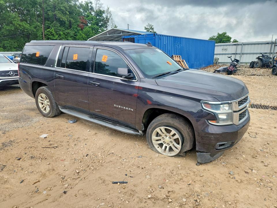 2015 Chevrolet Suburban მანქანა იყიდება აუქციონზე, vin: 1GNSCJKC5FR589930, აუქციონის ნომერი: 57645096