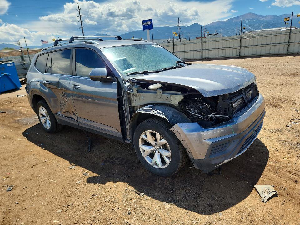 59114266 :رقم المزاد ، 1V2BR2CA2JC510248 vin ، 2018 Volkswagen Atlas مزاد بيع