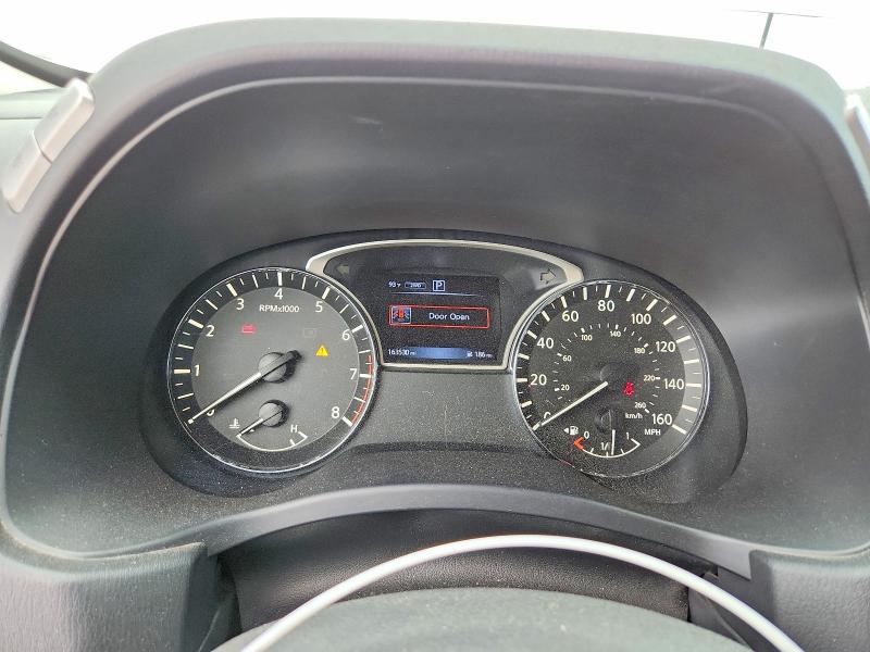 56715996 :رقم المزاد ، 5N1DR2MM0HC634222 vin ، 2017 Nissan Pathfinder مزاد بيع