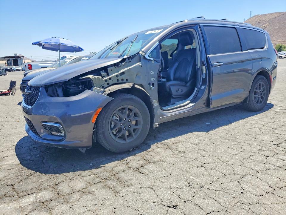 2021 Chrysler Pacifica მანქანა იყიდება აუქციონზე, vin: 2C4RC1BG4MR527954, აუქციონის ნომერი: 57528426