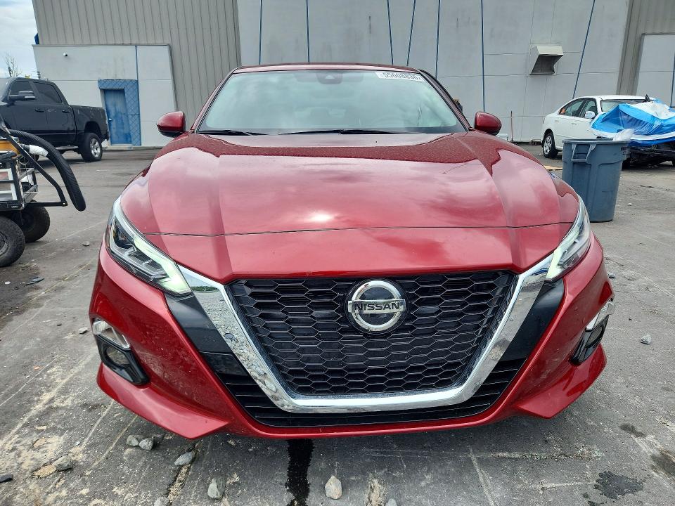55608836 :رقم المزاد ، 1N4BL4EV9KC126523 vin ، 2019 Nissan Altima مزاد بيع