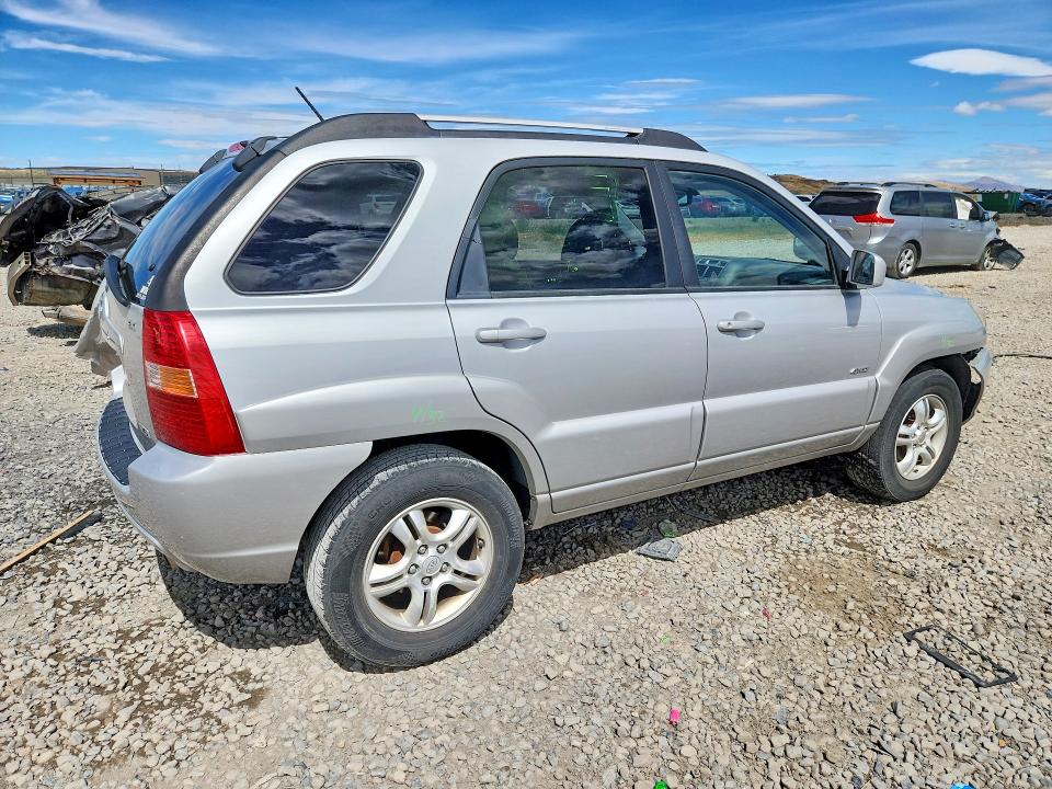 2007 Kia Sportage მანქანა იყიდება აუქციონზე, vin: KNDJE723677309303, აუქციონის ნომერი: 85457765