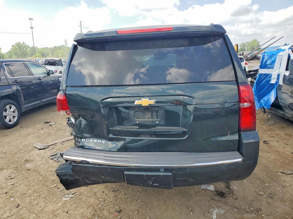 Продаж на аукціоні авто 2016 Chevrolet Suburban, vin: 1GNSKJKC8GR427780, номер лоту: 58779566