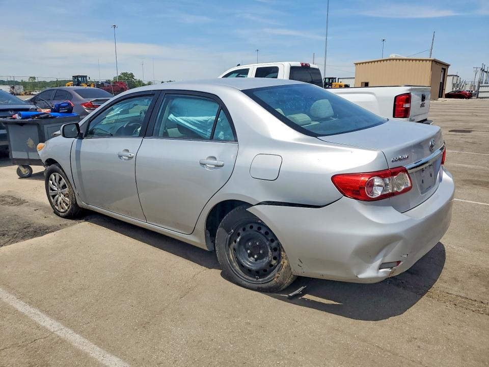 Продажа на аукционе авто 2013 Toyota Corolla, vin: 2T1BU4EE1DC027647, номер лота: 55890736