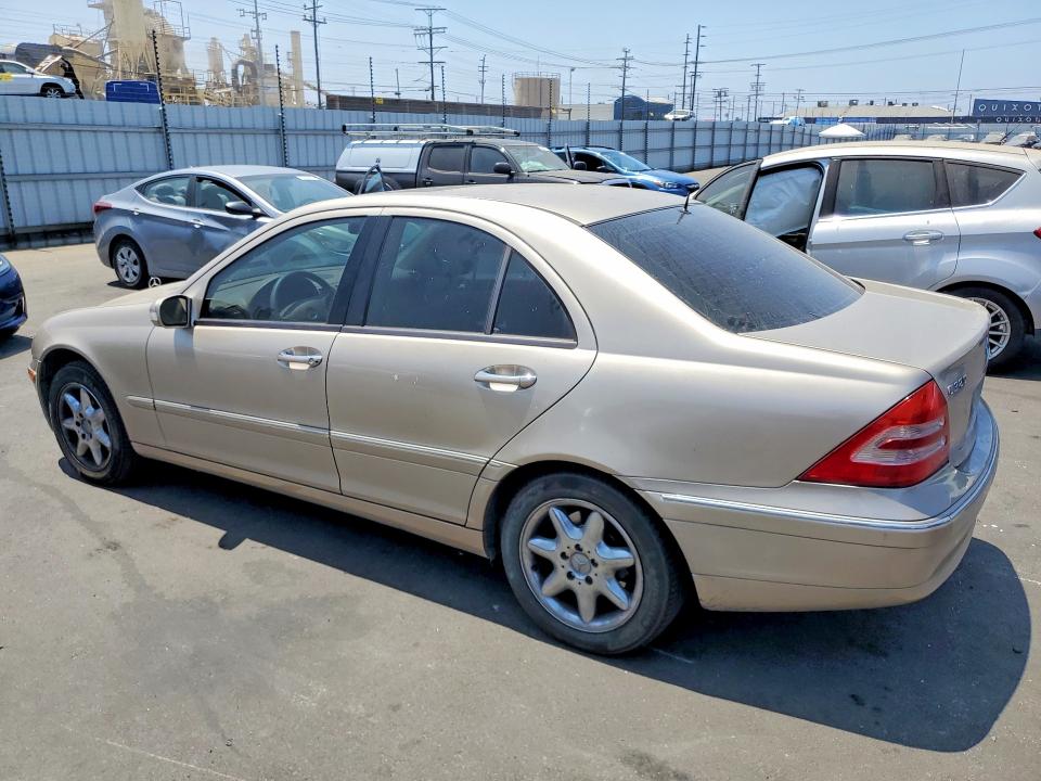 2001 Mercedes-benz C მანქანა იყიდება აუქციონზე, vin: WDBRF64J01F018412, აუქციონის ნომერი: 79810675