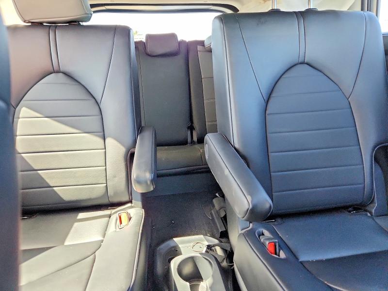 55811386 :رقم المزاد ، 5TDKDRAH4PS526807 vin ، 2023 Toyota Highlander مزاد بيع