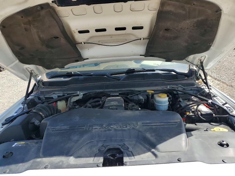 58412976 :رقم المزاد ، 3C63R3ML6KG709711 vin ، 2019 Ram 3500 مزاد بيع