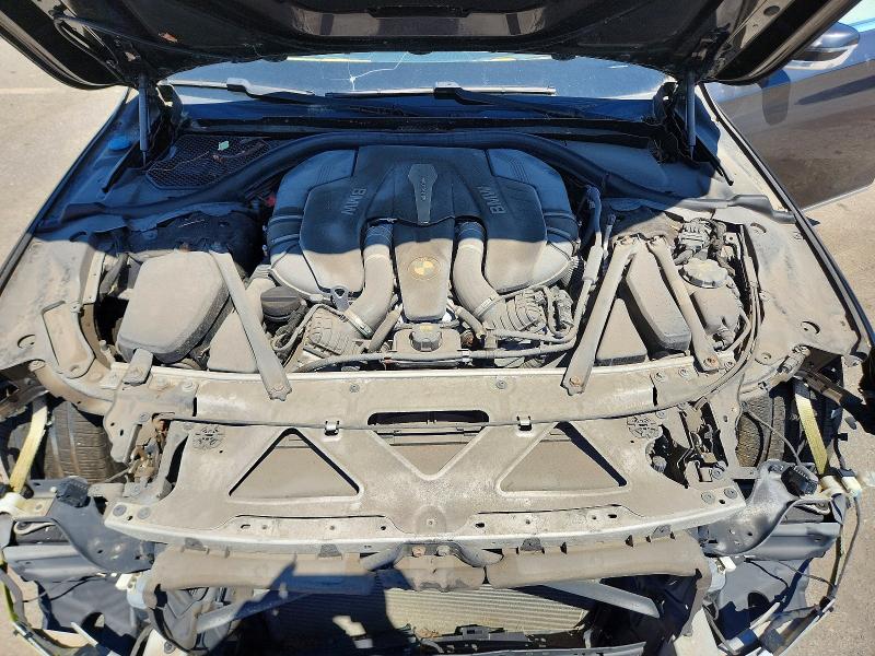2016 Bmw 750 მანქანა იყიდება აუქციონზე, vin: WBA7F2C53GG420172, აუქციონის ნომერი: 57765106
