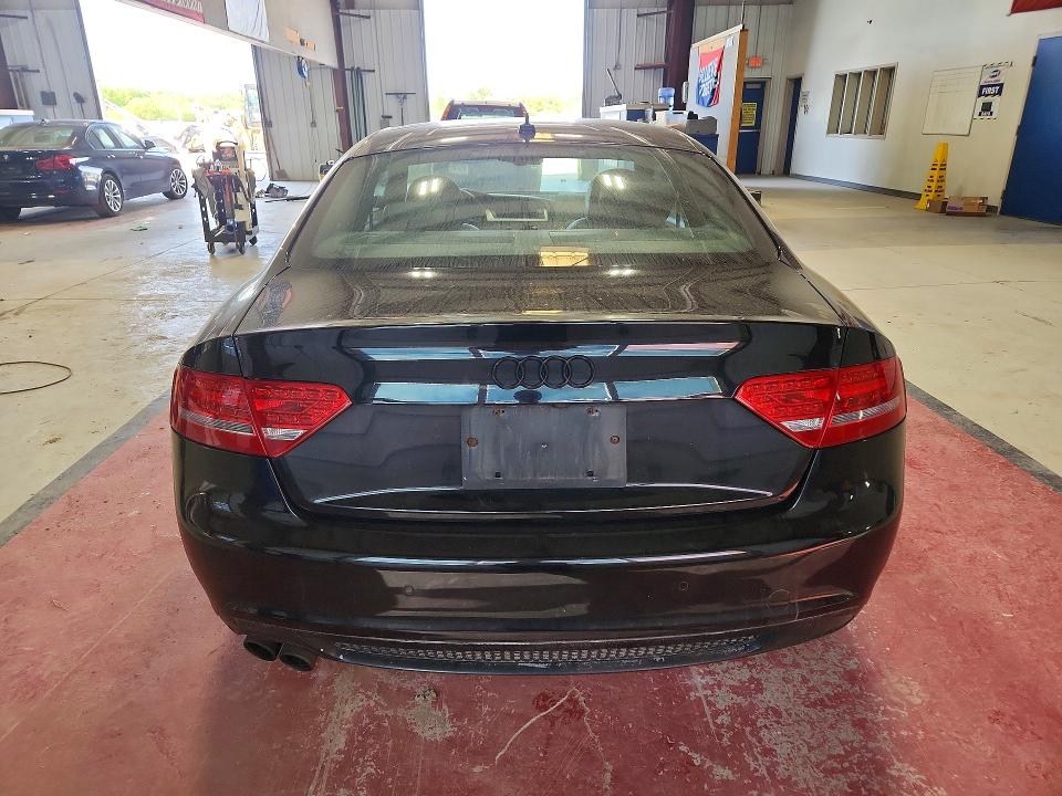 56274166 :رقم المزاد ، WAUWFAFR7BA039506 vin ، 2011 Audi A5 مزاد بيع