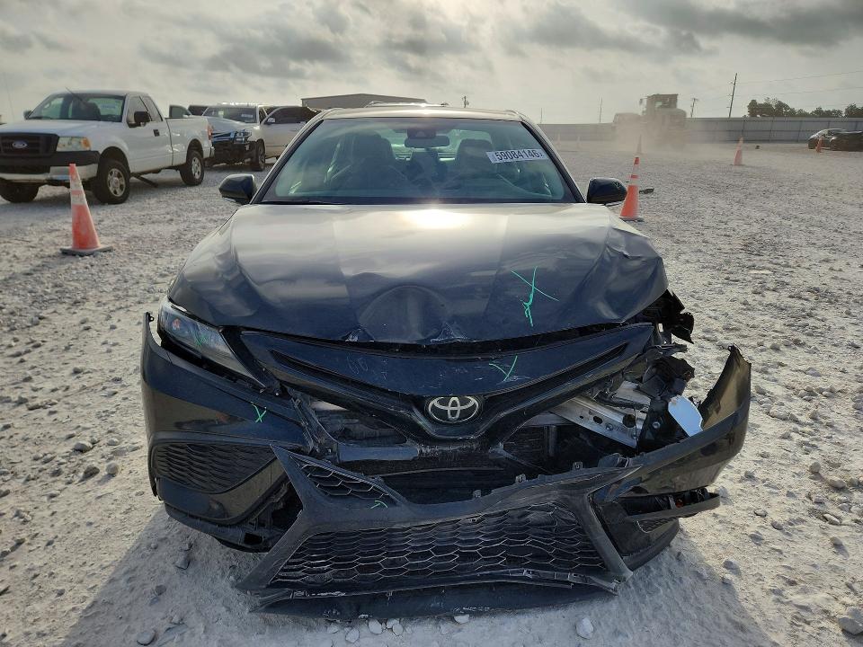 Продажа на аукционе авто 2024 Toyota Camry, vin: 4T1G11AK2RU864728, номер лота: 59084146