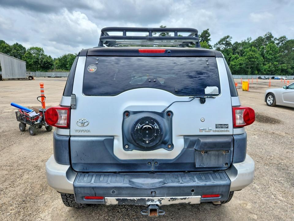 58034106 :رقم المزاد ، JTEZU11F070002499 vin ، 2007 Toyota Fj Cruiser مزاد بيع