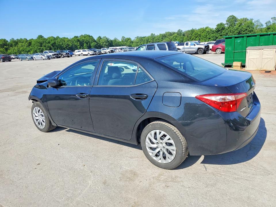 56055656 :رقم المزاد ، 2T1BURHEXHC960073 vin ، 2017 Toyota Corolla مزاد بيع
