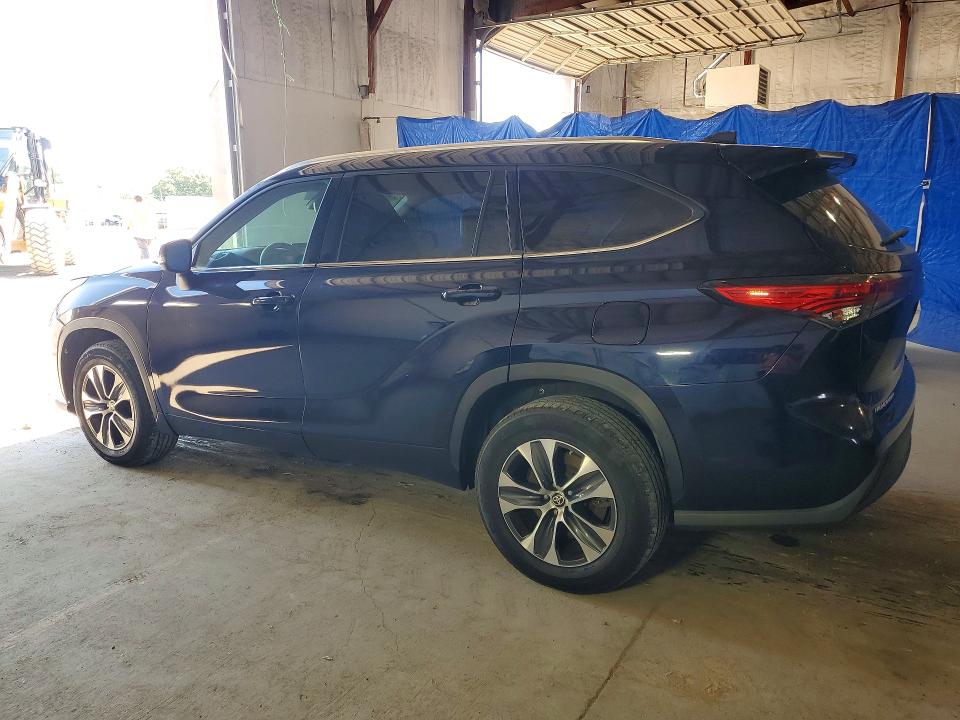 Продажа на аукционе авто 2020 Toyota Highlander, vin: 5TDGZRAH9LS005261, номер лота: 55670206
