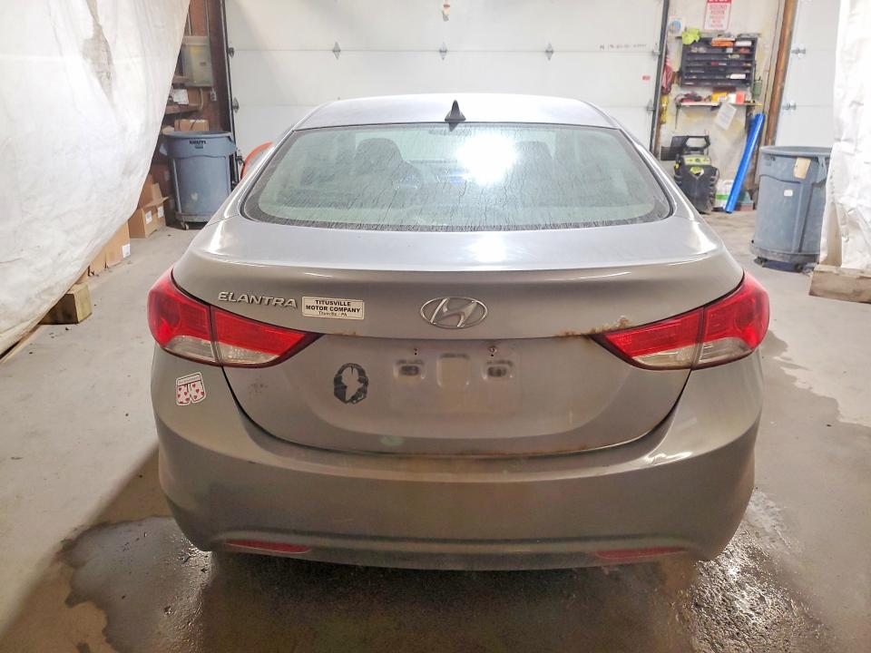 2013 Hyundai Elantra მანქანა იყიდება აუქციონზე, vin: KMHDH4AE8DU888647, აუქციონის ნომერი: 55919126