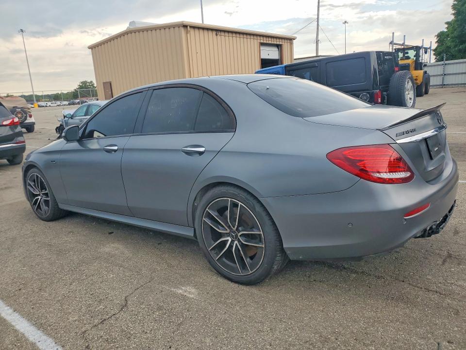 58866446 :رقم المزاد ، WDDZF6BB7KA622055 vin ، 2019 Mercedes-benz E مزاد بيع