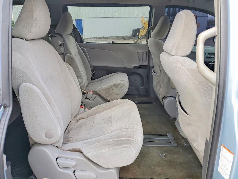 Продажа на аукционе авто 2015 Toyota Sienna, vin: 5TDKK3DC4FS529112, номер лота: 58246216