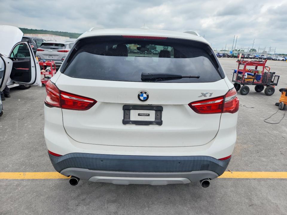 2018 Bmw X1 მანქანა იყიდება აუქციონზე, vin: WBXHT3C33J5K21133, აუქციონის ნომერი: 57228206