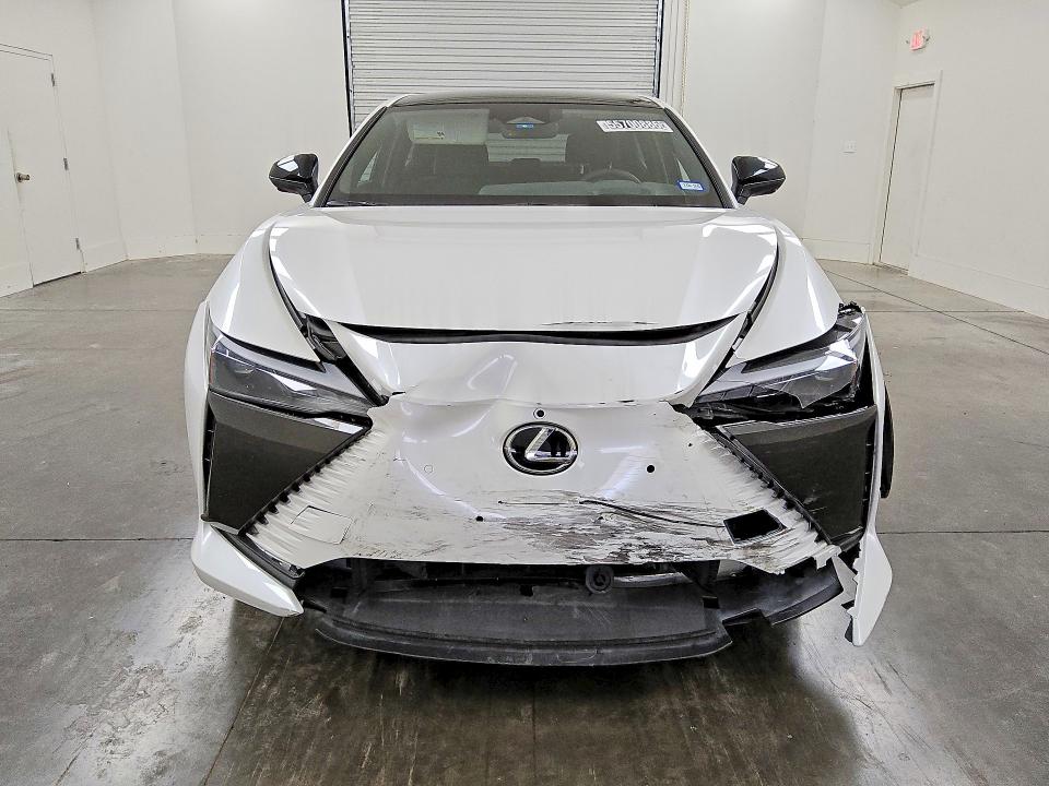 2024 Lexus Rz მანქანა იყიდება აუქციონზე, vin: JTJAAAAB4RA027584, აუქციონის ნომერი: 55700886