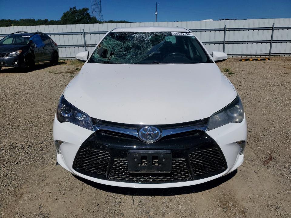 Продажа на аукционе авто 2015 Toyota Camry, vin: 4T1BF1FKXFU965967, номер лота: 55601216