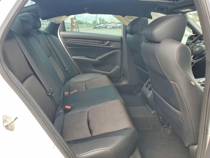 Продаж на аукціоні авто 2018 Honda Accord, vin: 1HGCV2F37JA034106, номер лоту: 56188746